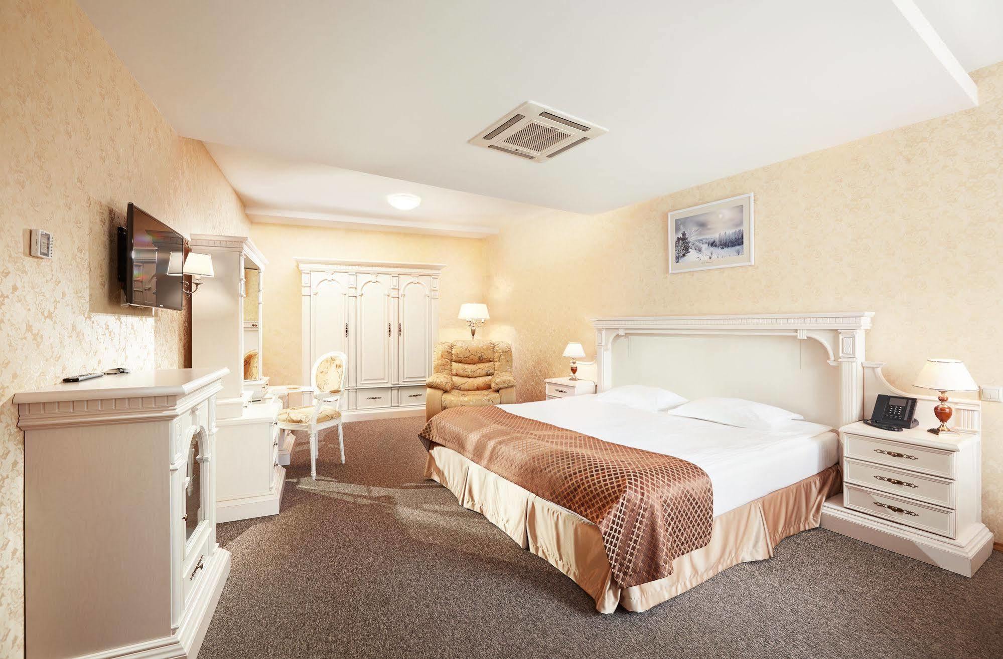 Victoria Hotel Na Zamkovoy Minsk Eksteriør billede