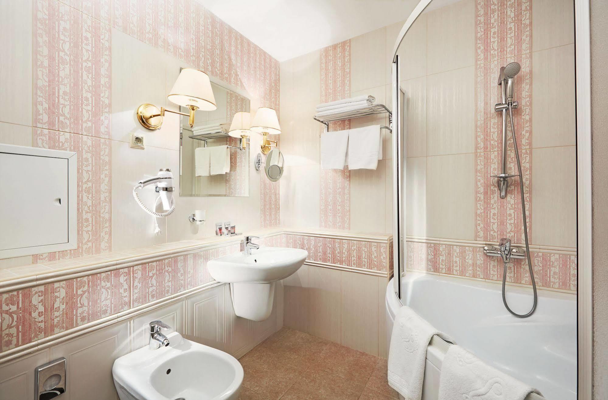 Victoria Hotel Na Zamkovoy Minsk Eksteriør billede